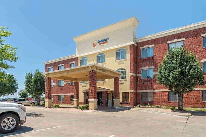 Hotel 43 of 48