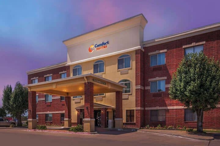 Hotel 45 of 48
